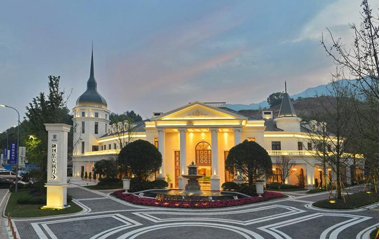 融创·紫泉枫丹